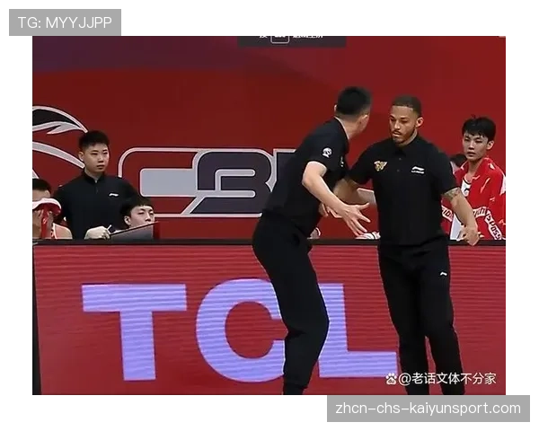 针对性战术调整：教练如何化解对方的强势布局？